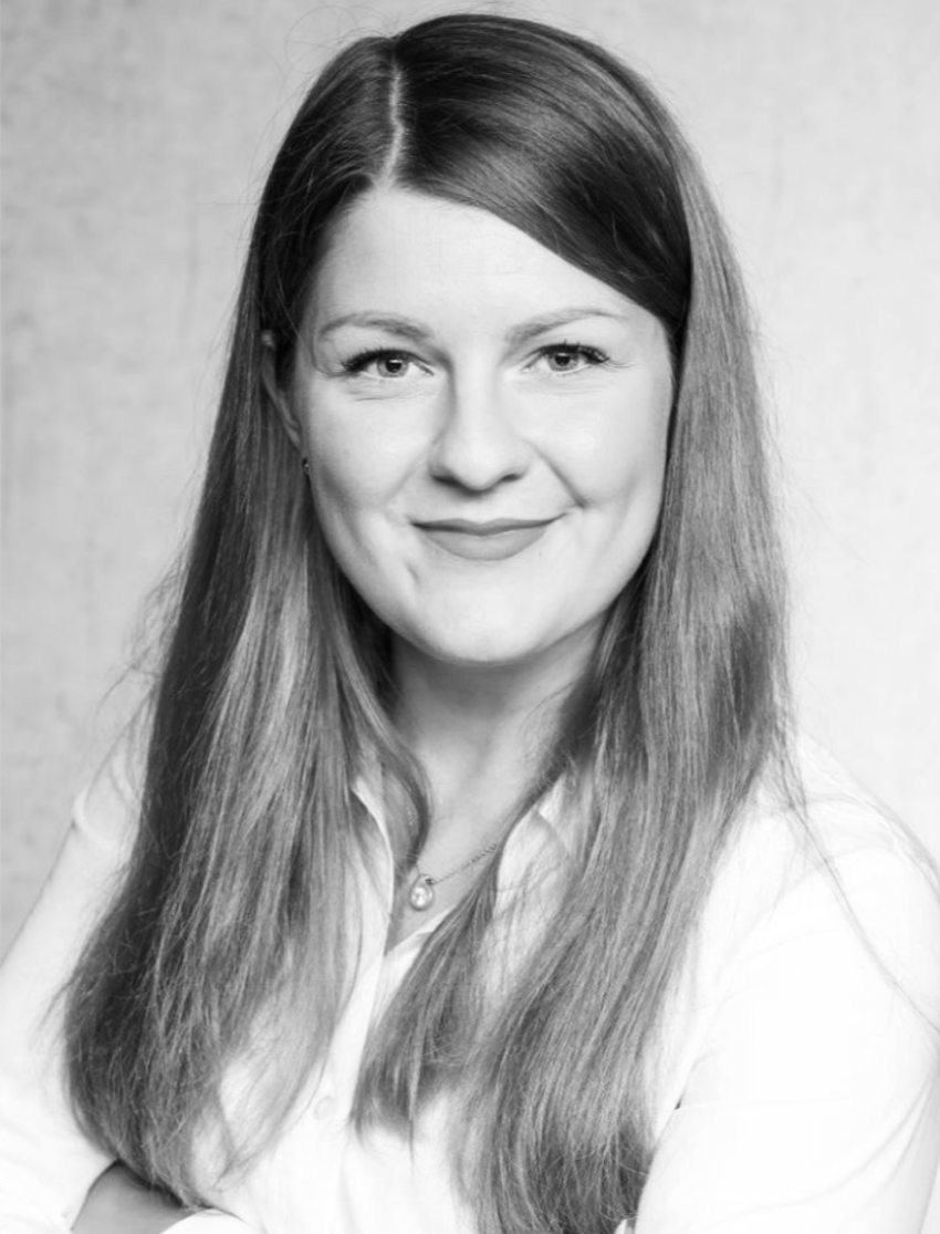 Laura-Hartmann Laura Hartmann